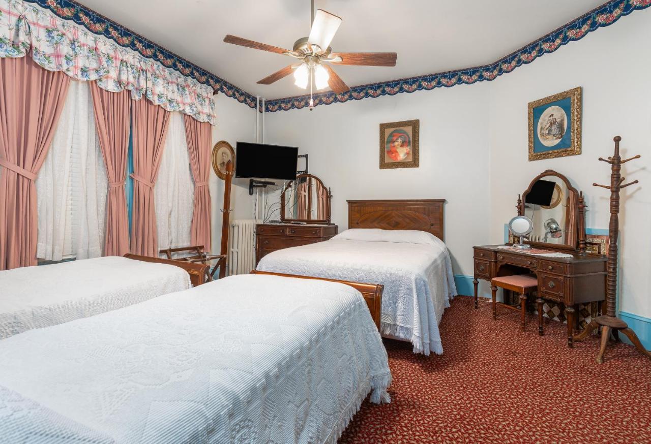 Antoinette'S Apartments & Suites ケープ・メイ エクステリア 写真