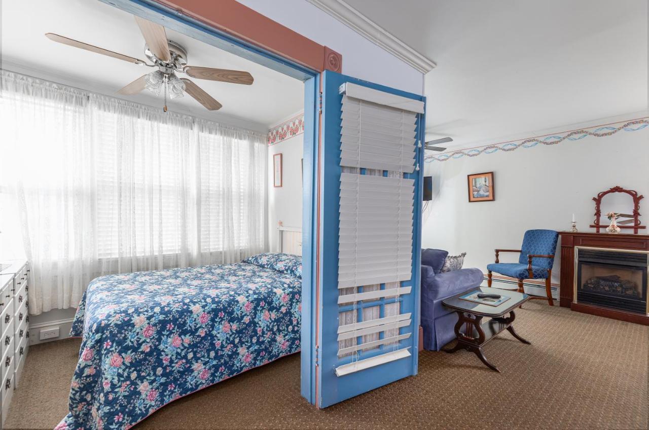 Antoinette'S Apartments & Suites ケープ・メイ エクステリア 写真