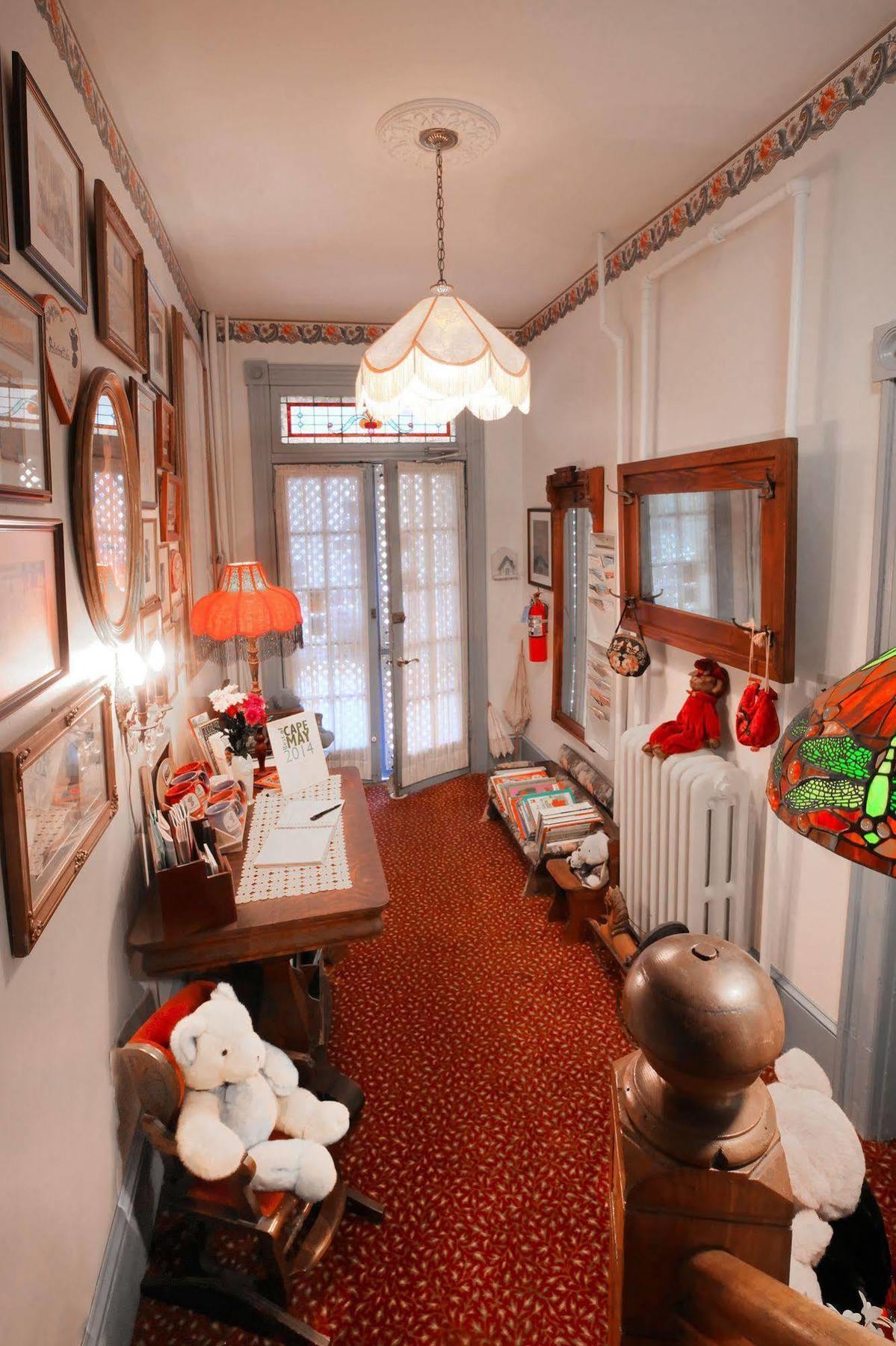 Antoinette'S Apartments & Suites ケープ・メイ エクステリア 写真
